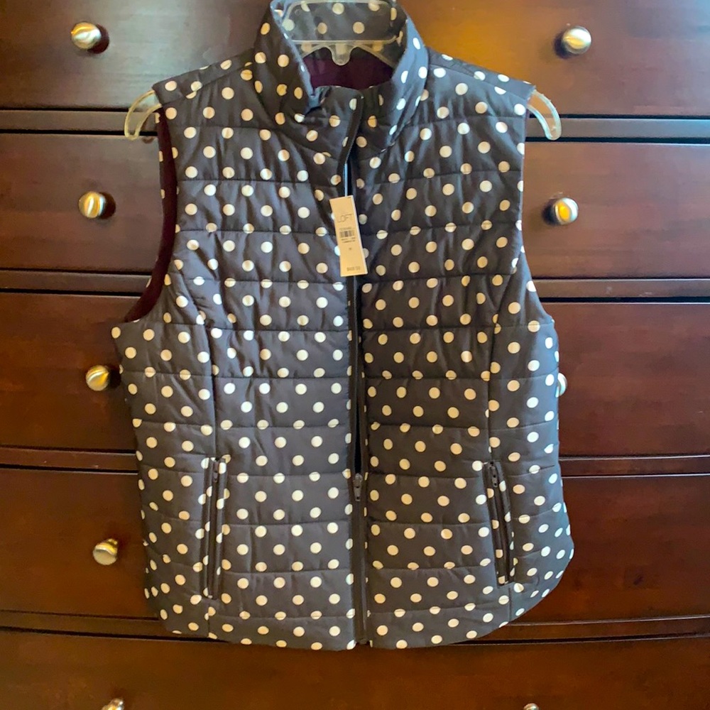 Loft grey and white polka dot puffer vest NWT